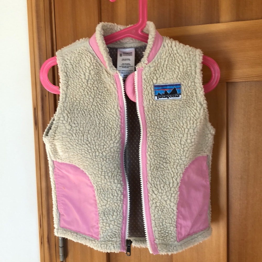 Girls Patagonia vest